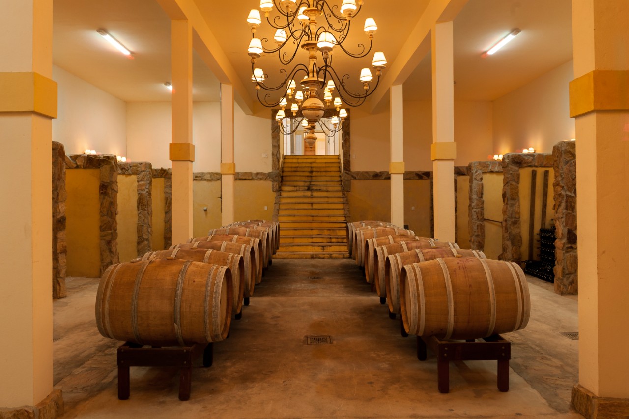 Sala das Barricas Luiz Porto Vinhos Finos
